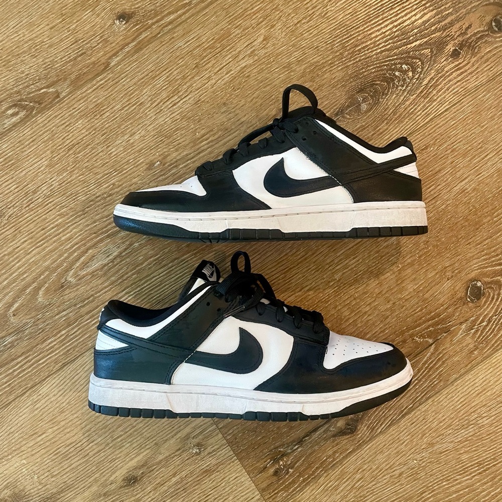 Nike Dunk Low ‘Panda’